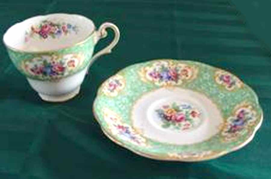 Lady Cynthia Footed Cup & Saucer Set by Royal Standard-1