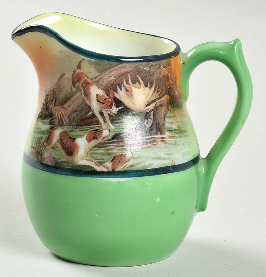 ROB442 Individual Creamer by Royal Bayreuth-1