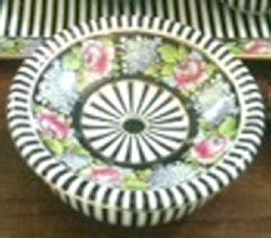 3540 Sponge and Soap Dish by Royal Winton-1