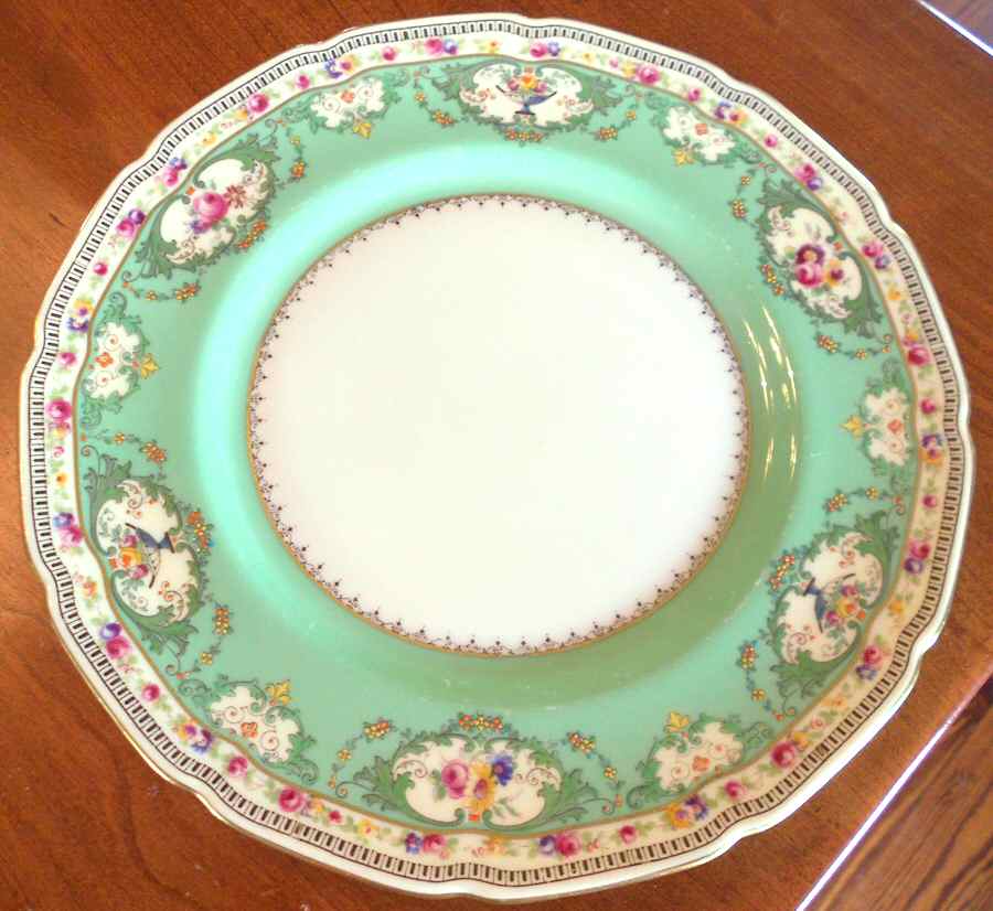 Ra6469 Dinner Plate by Royal Doulton-1