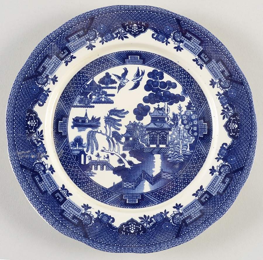 Blue Willow Salad Plate by Royal Traditions-1