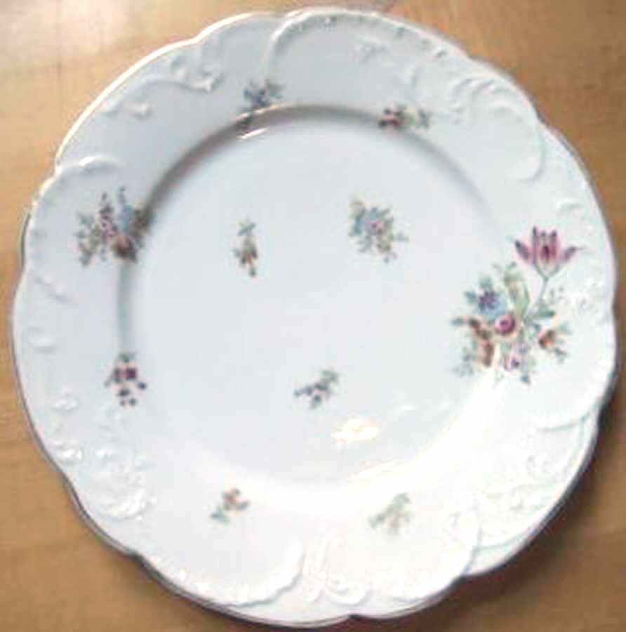 R2221 Dinner Plate by Rosenthal - Continental-1