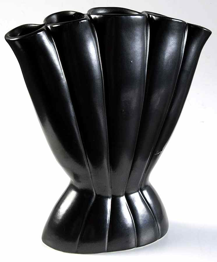 Art Pottery 9" Fan Vase by Red Wing-1