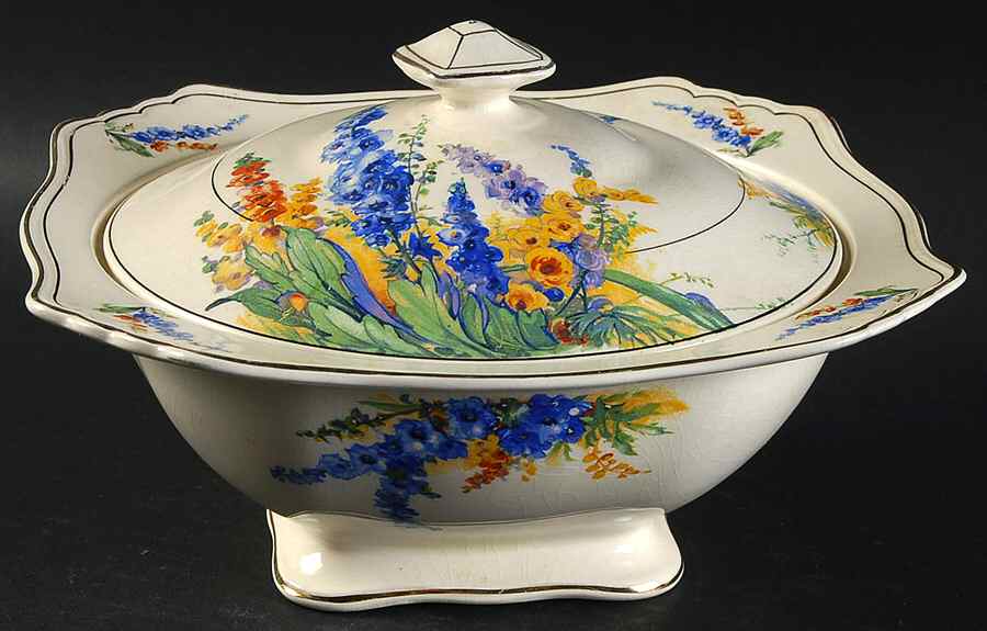 Avalon 8" Square Vegetable Bowl by Royal Winton-1