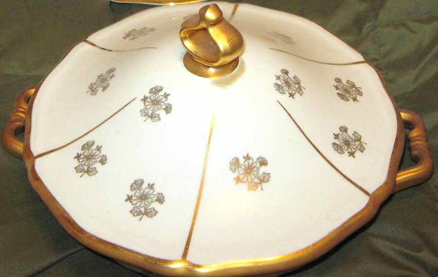 R2229 Lid for Round Vegetable by Rosenthal - Continental-1