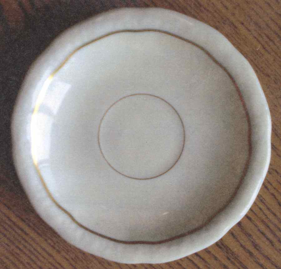 934 Saucer by Royal Ivory (Czech, Germany)-1