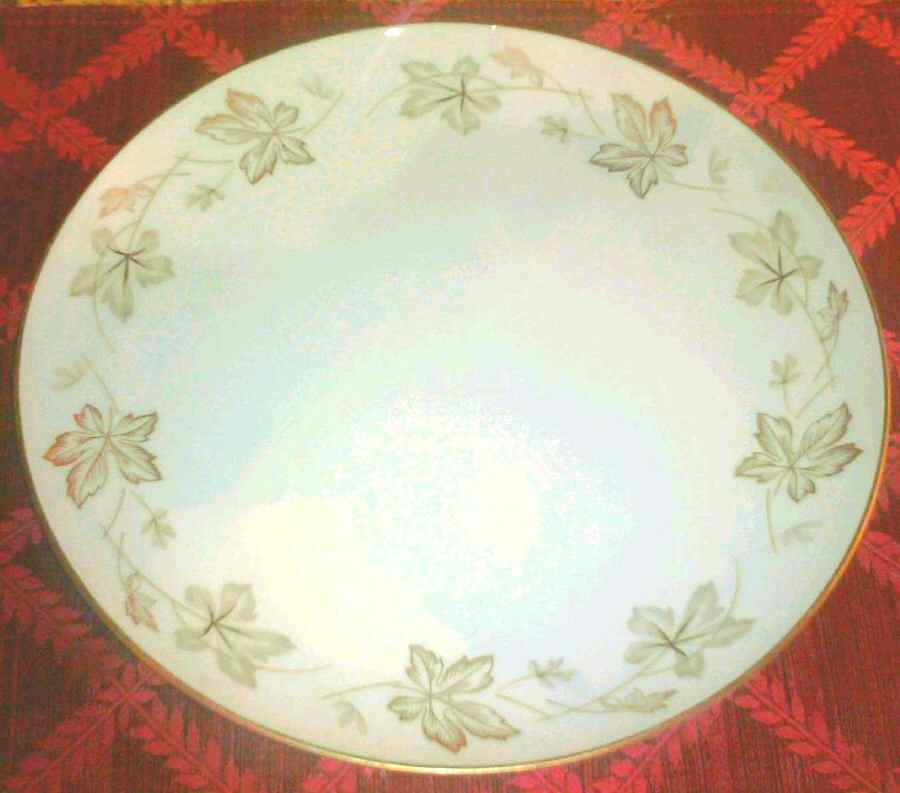 Wilton Dinner Plate by Rose (Japan)-1