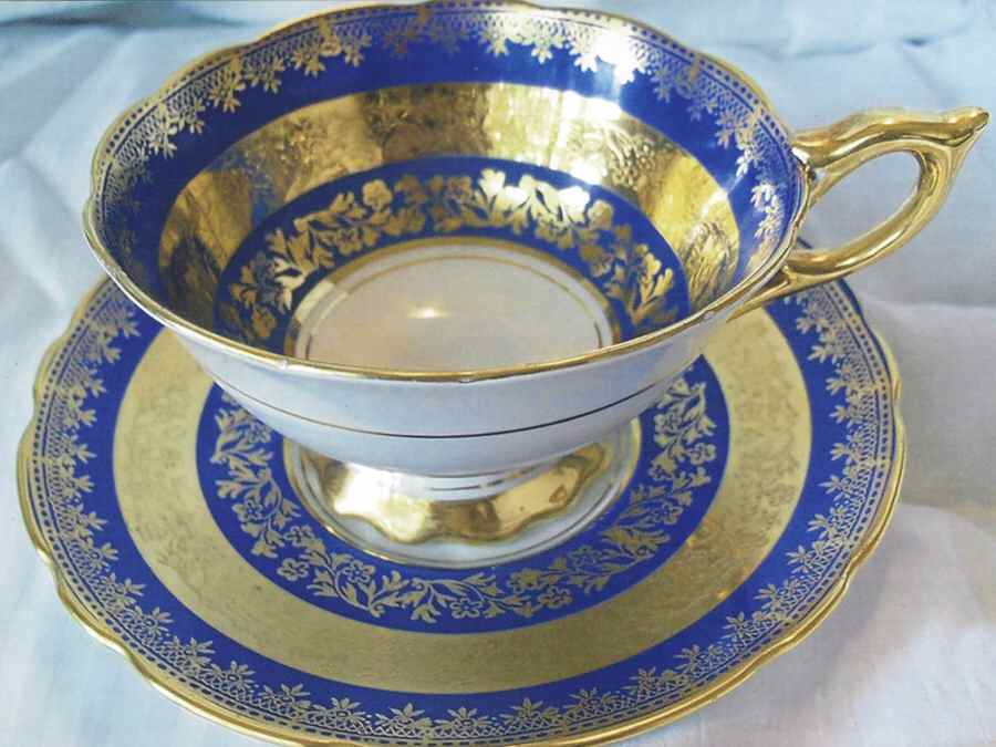 8424 Footed Cup & Saucer Set by Royal Stafford-1