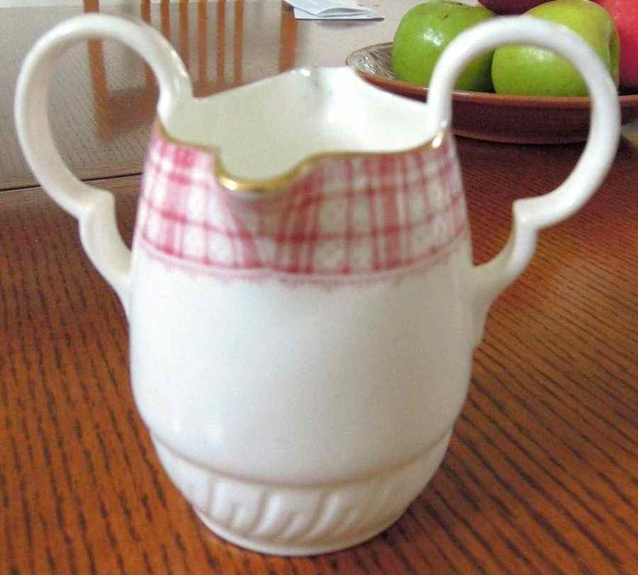 ROC218 Creamer by Royal Cauldon-1