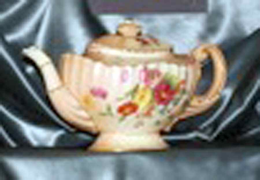 W5171 Teapot & Lid by Royal Worcester-1