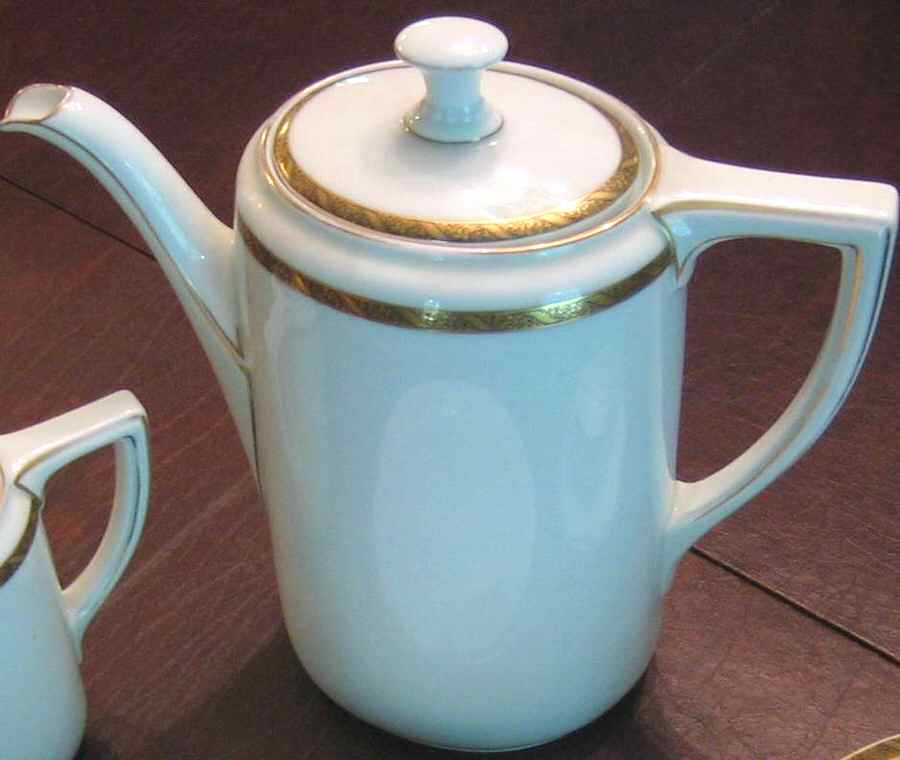 R1944 Coffee Pot & Lid by Rosenthal - Continental-1