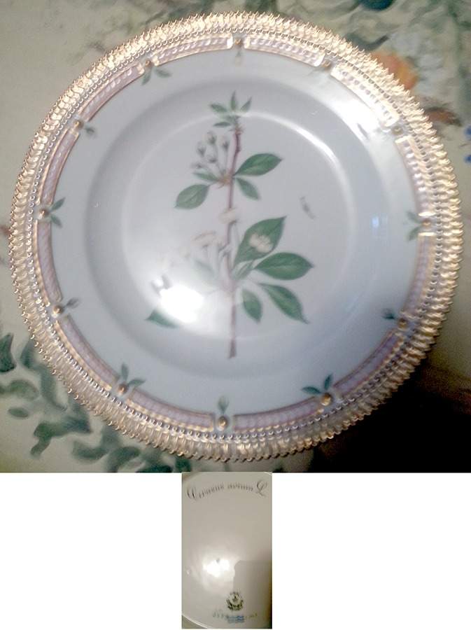 Flora Danica (1790 To 1960) Dinner Plate-Cerasus arium L. by Royal Copenhagen-1