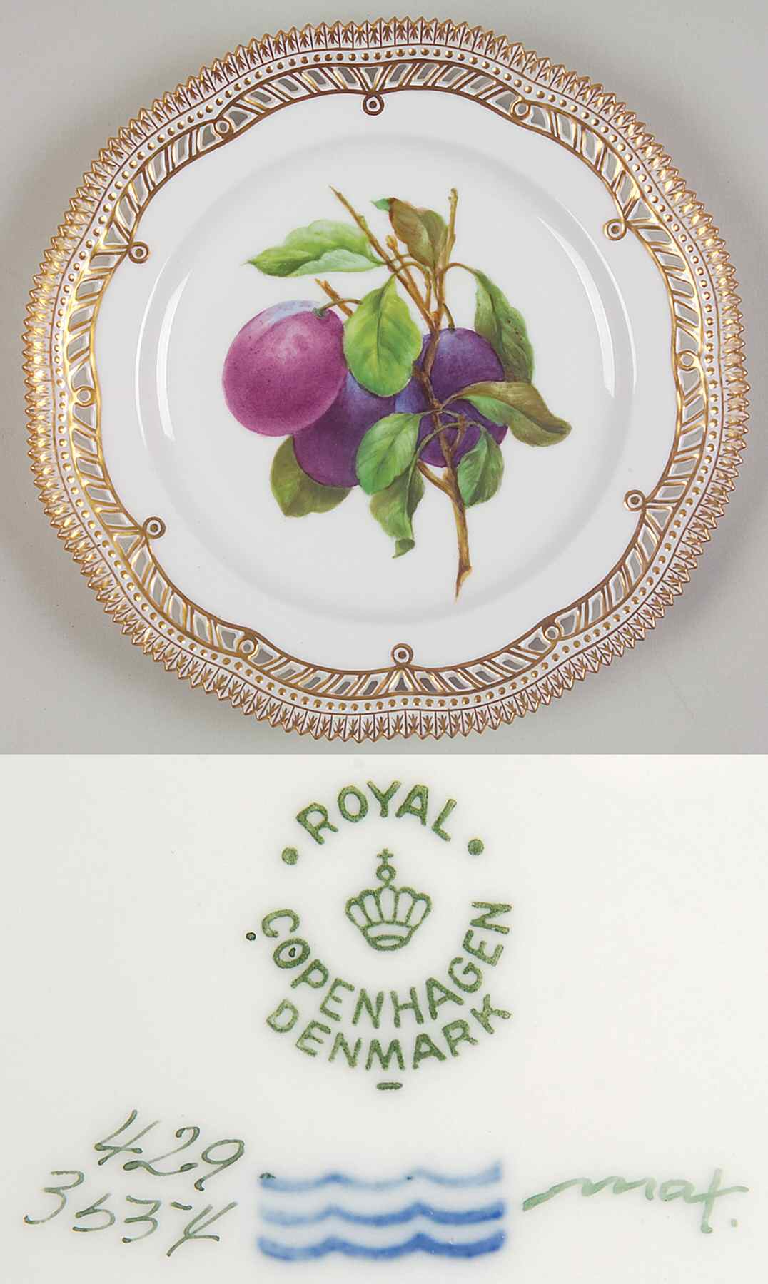 Flora Danica (1790 To 1960) 9" Pierced Luncheon Plate/Fruit Stand-Plums (3) by Royal Copenhagen-1