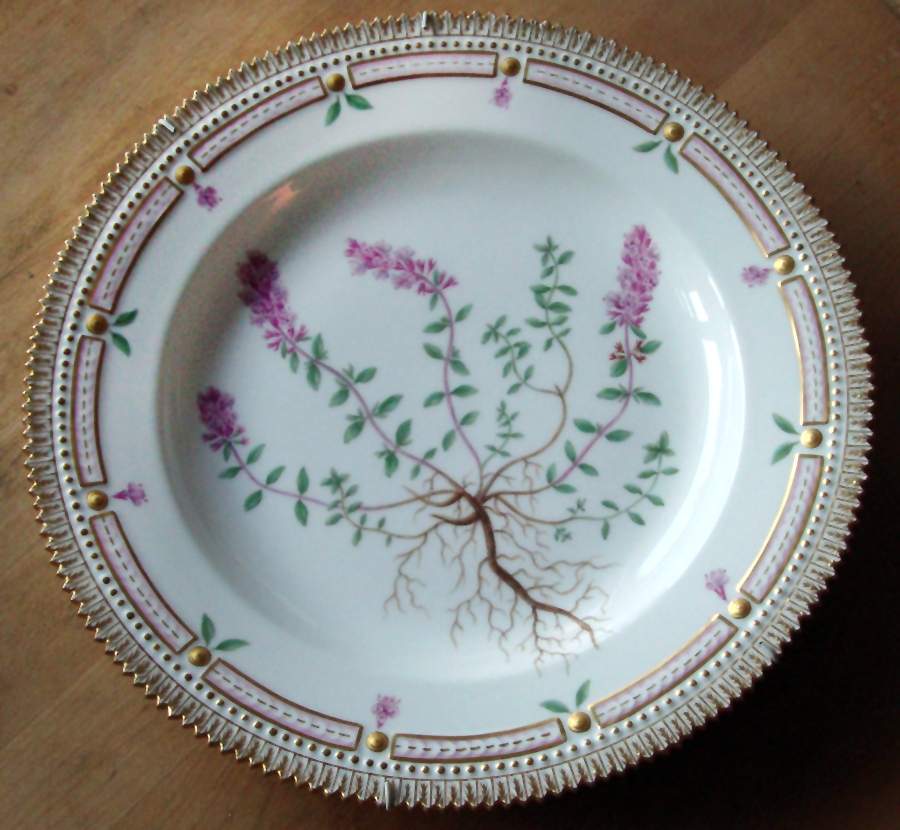 Flora Danica (1790 To 1960) Dinner Plate-Thymus Chamaedrys by Royal Copenhagen-1