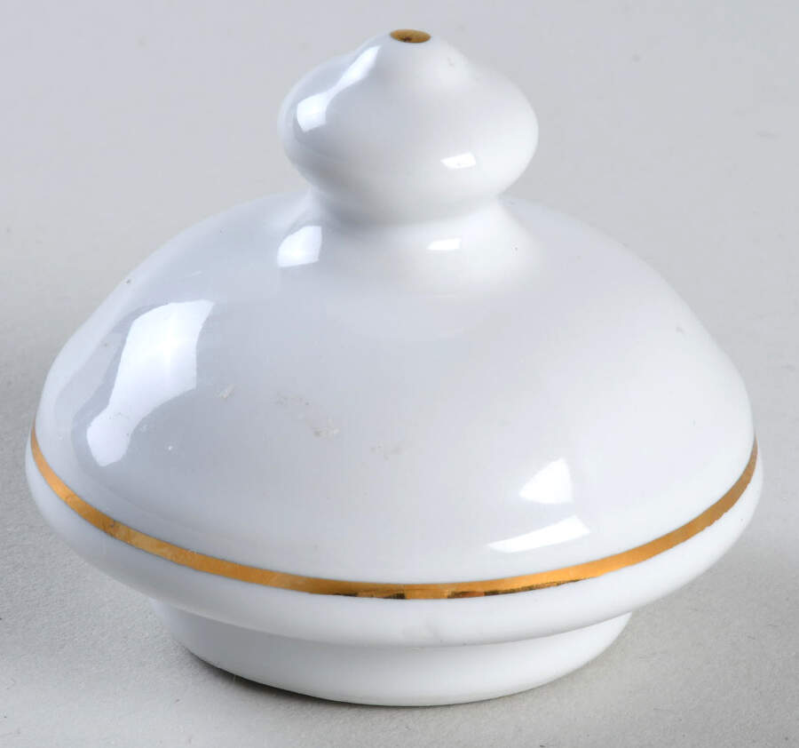Follow the Leader Lid for Mini Coffee Pot by Reutter Porzellan-1