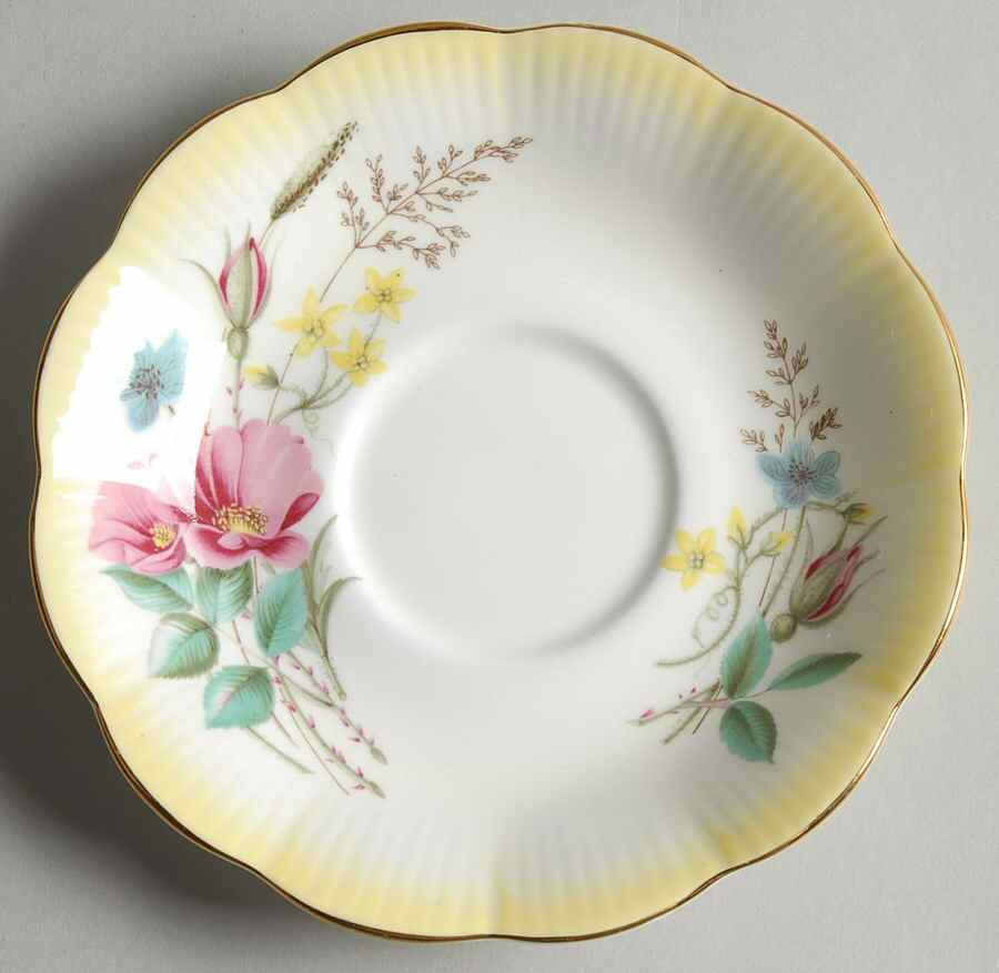 4376 Saucer by Royal Albert-1