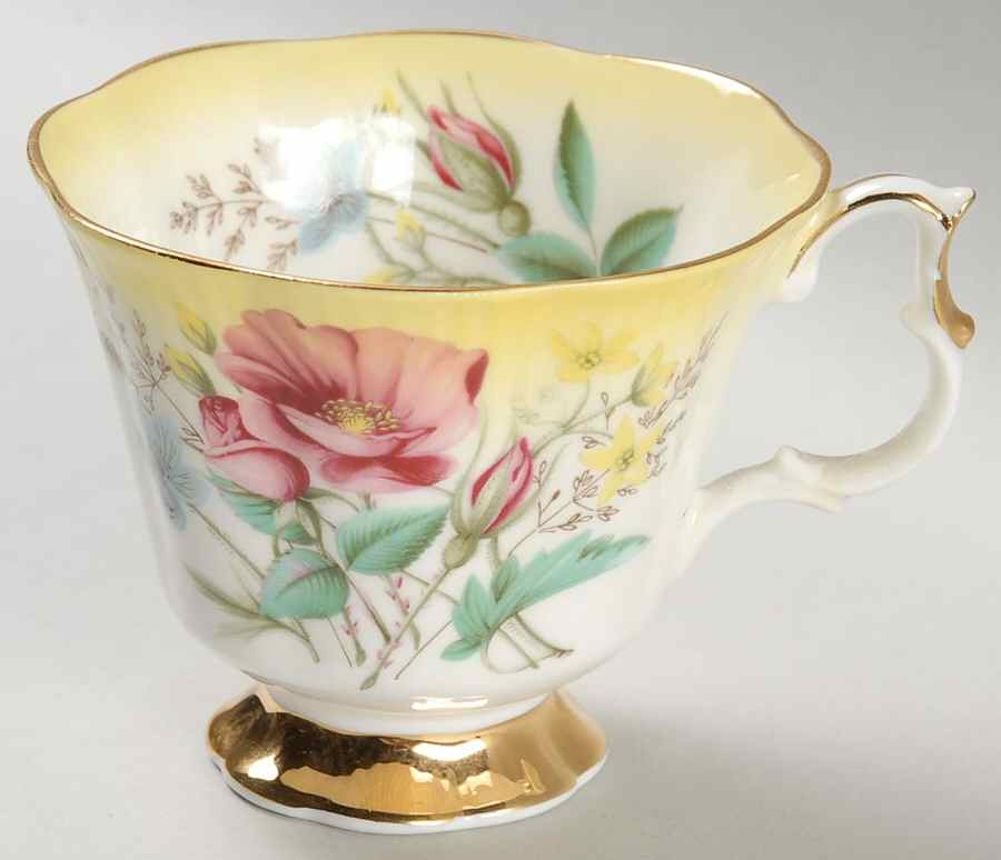 4376 Footed Cup by Royal Albert-1