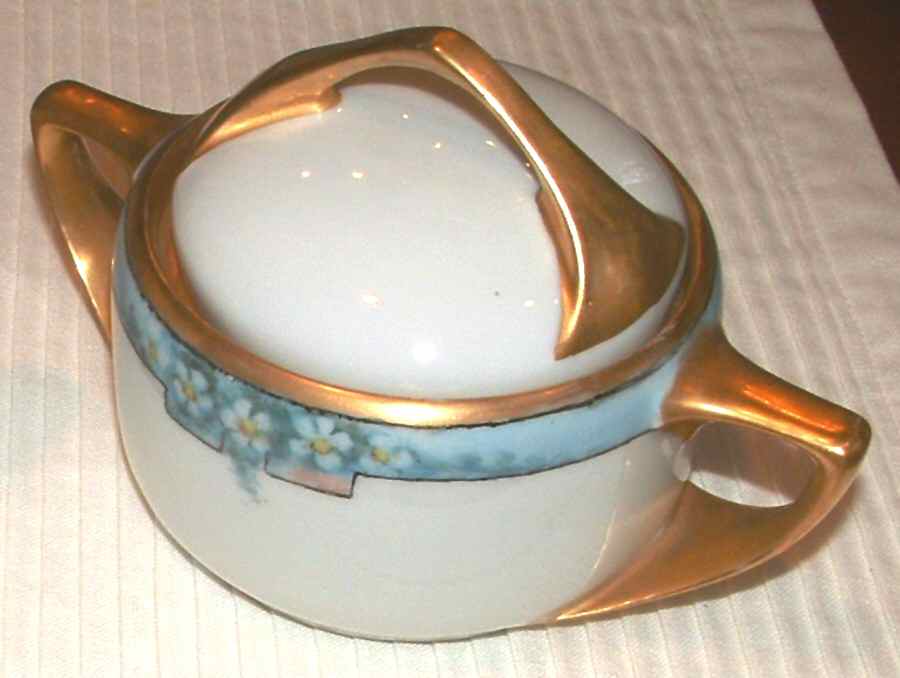 R2252 Sugar Bowl & Lid by Rosenthal - Continental-1