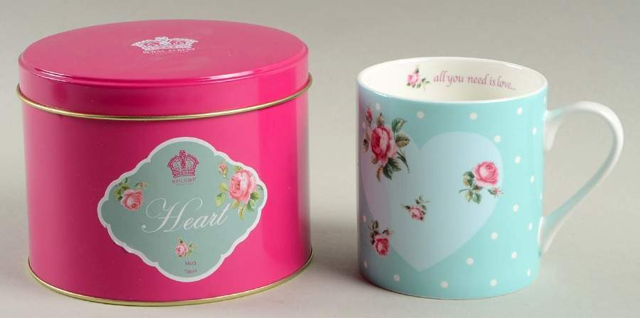 New Country Roses White Mug in a Tin Gift Box by Royal Albert-1