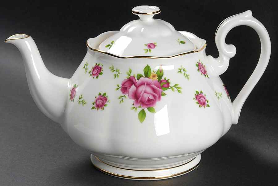 New Country Roses White Teapot & Lid by Royal Albert-1