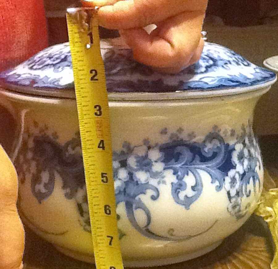 Dover Chamber Pot & Lid by Royal Doulton-1
