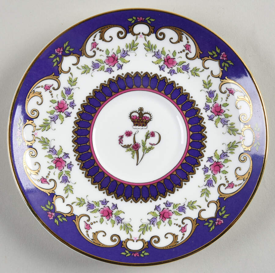 Queen Victoria Saucer by Royal Collection-England-1