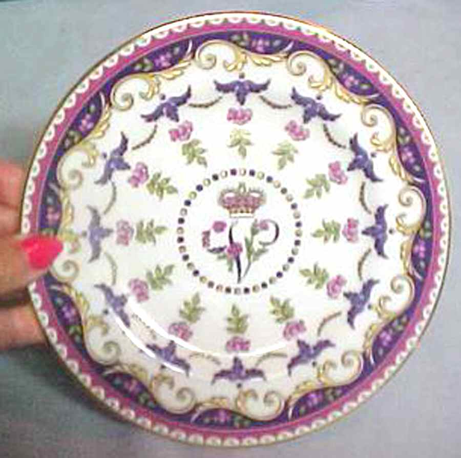 Queen Victoria Tea Plate by Royal Collection-England-1
