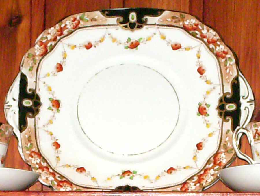 3833 Square Handled Cake Plate by Rosina-Queens-1