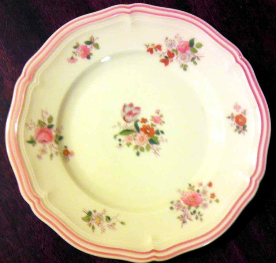 R2257 Dinner Plate by Rosenthal - Continental-1