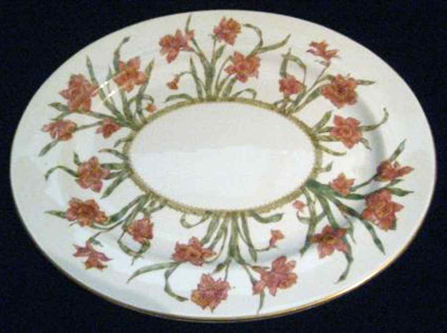 RCD157 Dinner Plate by Royal Crown Derby-1