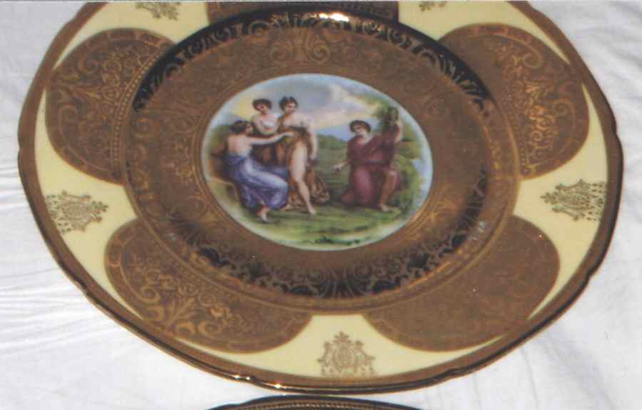 RCQ17 Service Plate (Charger) by Royal China (made in France)-1