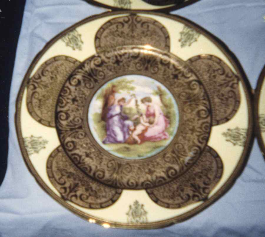 RCQ17 Service Plate (Charger) by Royal China (made in France)-1
