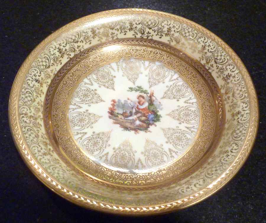 RCQ18 Dinner Plate by Royal China (made in France)-1
