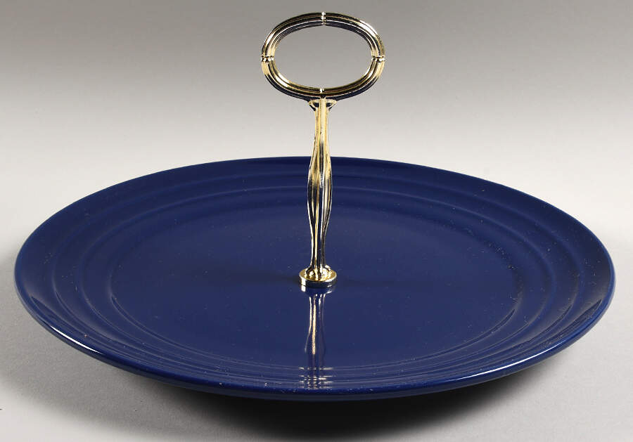 Double Ridge Blue Raspberry Round Serving Plate with Center Handle (Dp) Hc by Rachael Ray-1