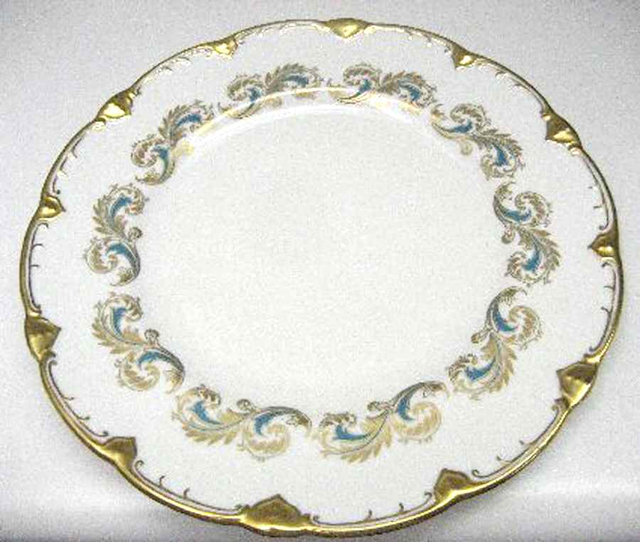 C3017 Dinner Plate by Royal Cauldon-1