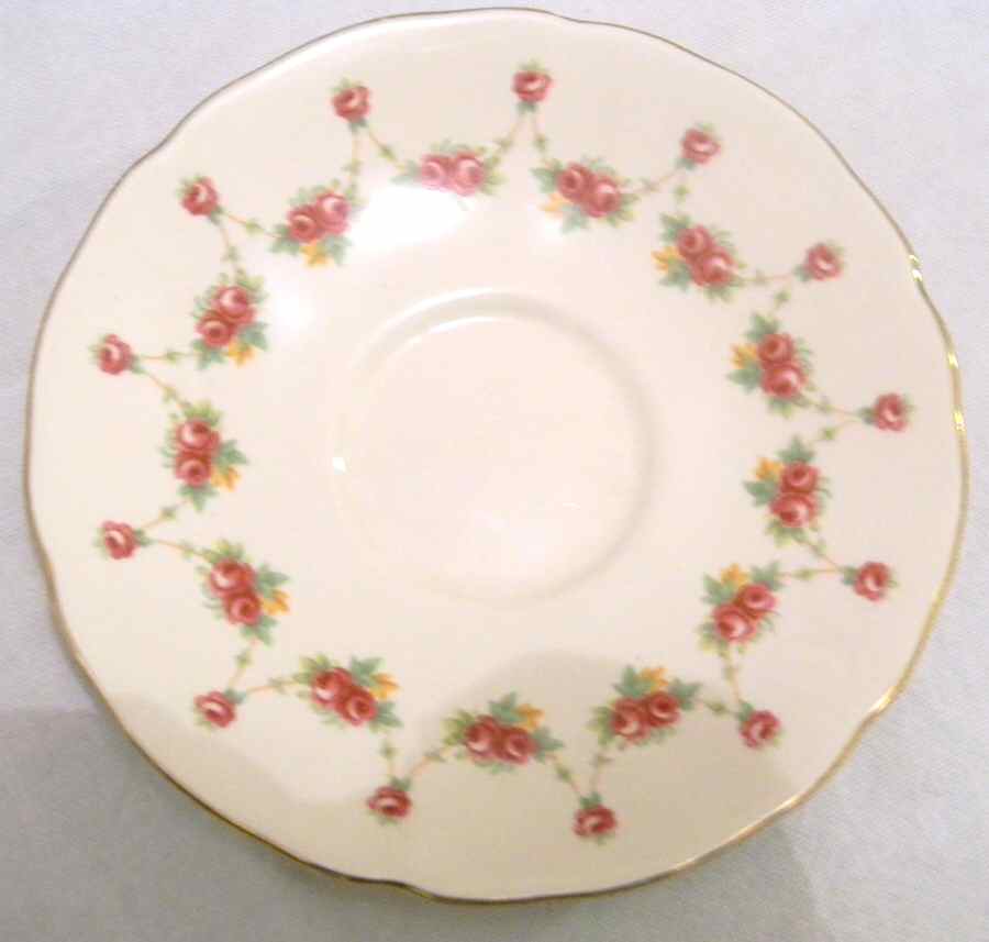 RD333 Saucer by Royal Doulton-1