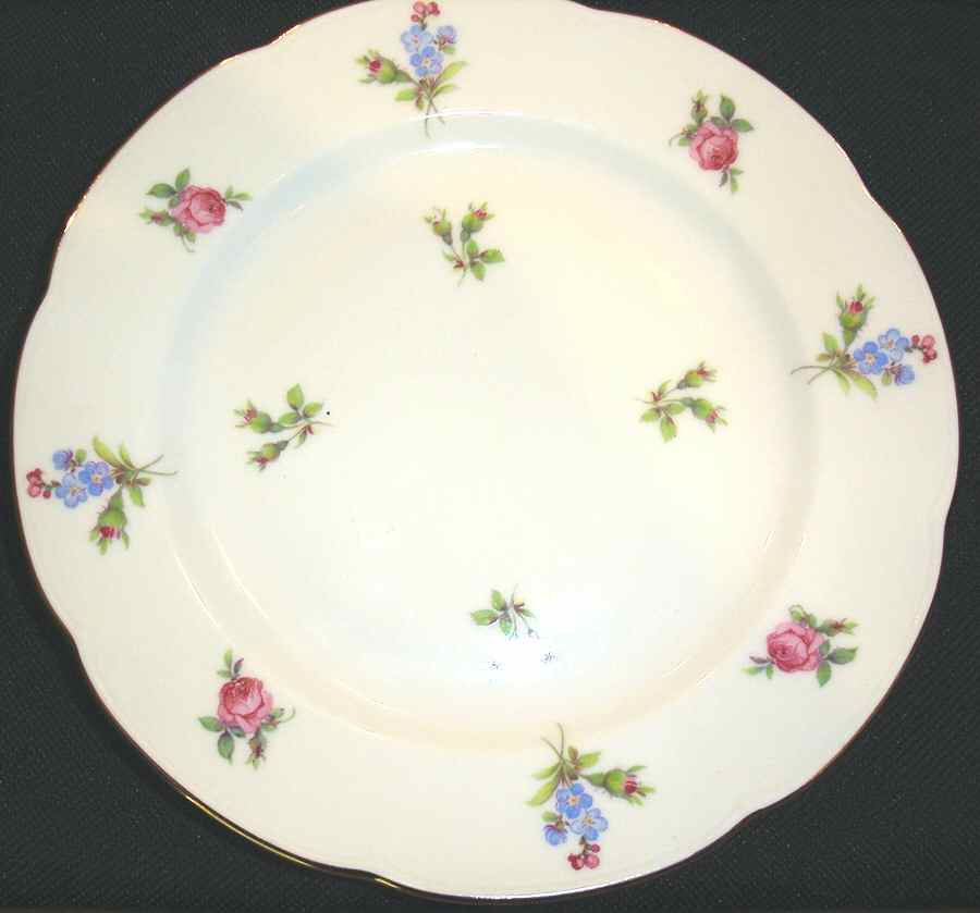 ROB452 Dinner Plate by Royal Bayreuth-1