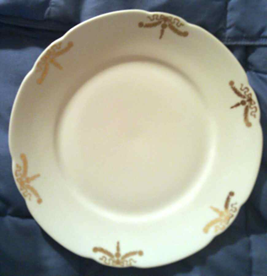 REZ19 Dinner Plate by Real (Brazil)-1