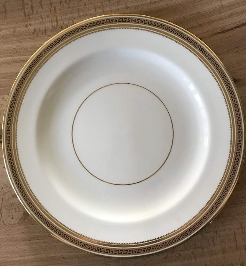 C4825 Dinner Plate by Royal Cauldon-1