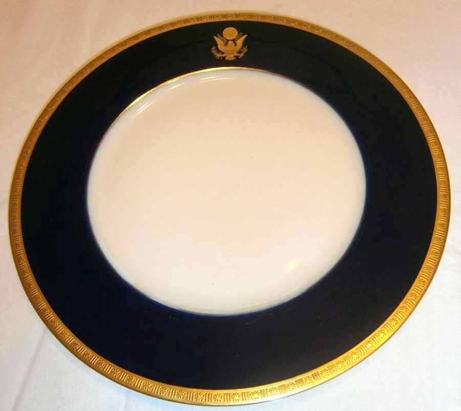 ROY11 Dinner Plate by Royal York (Germany)-1