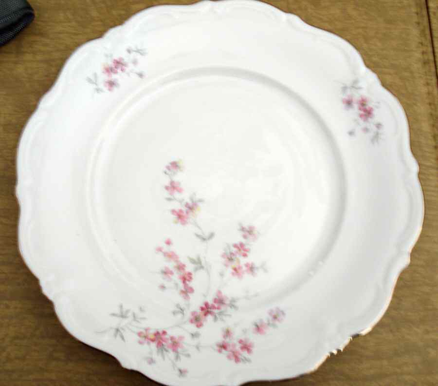 Fleurette Dinner Plate by Royal Heidelberg-1