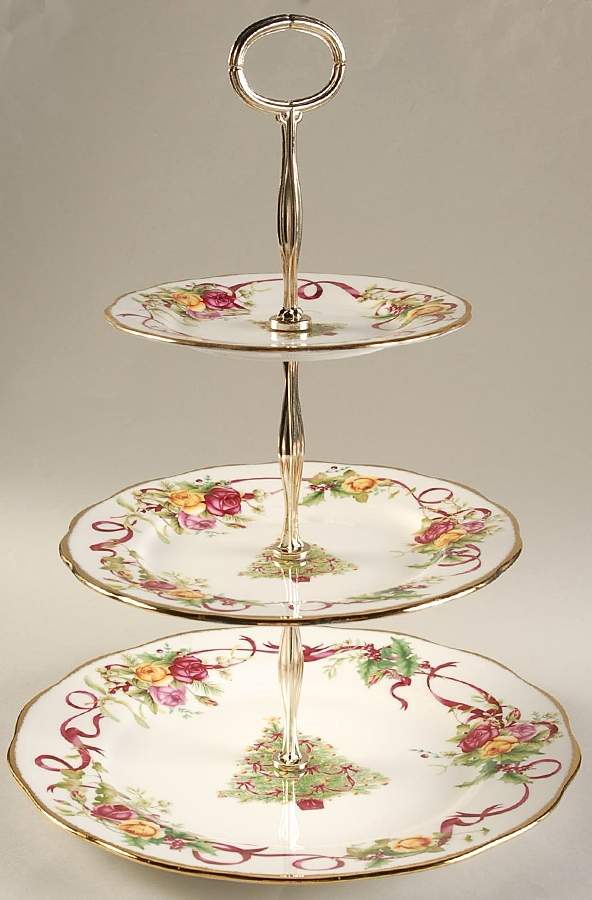 Old Country Roses (Christmas Tree) 3-Tiered Serving Tray (DP, SP, BB) by Royal Albert-1