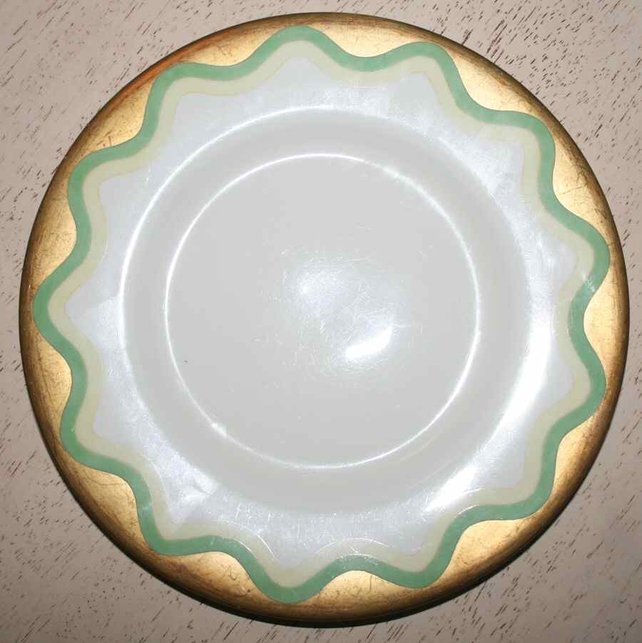 V1183 Dinner Plate by Royal Doulton-1