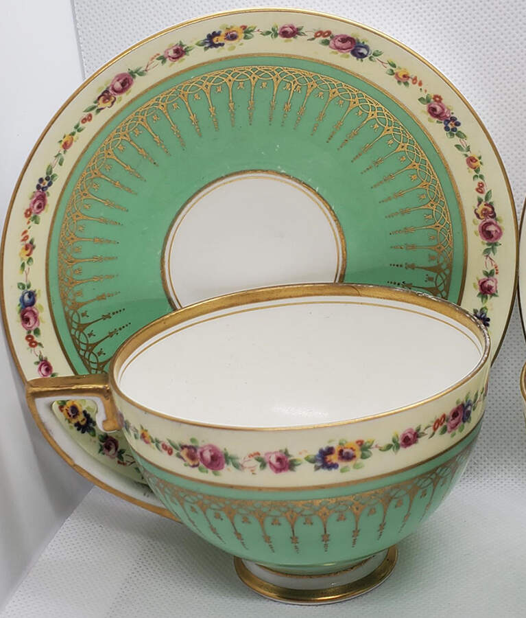 H4113 Footed Cup & Saucer Set by Royal Doulton-1
