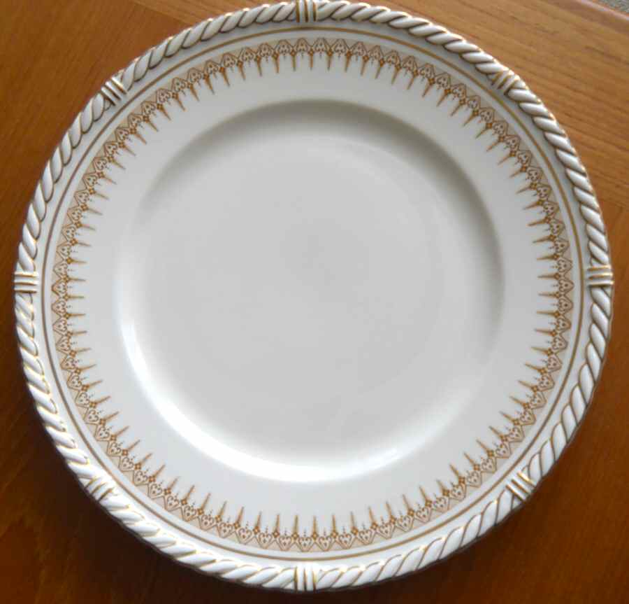 X2060 Dinner Plate by Royal Cauldon-1