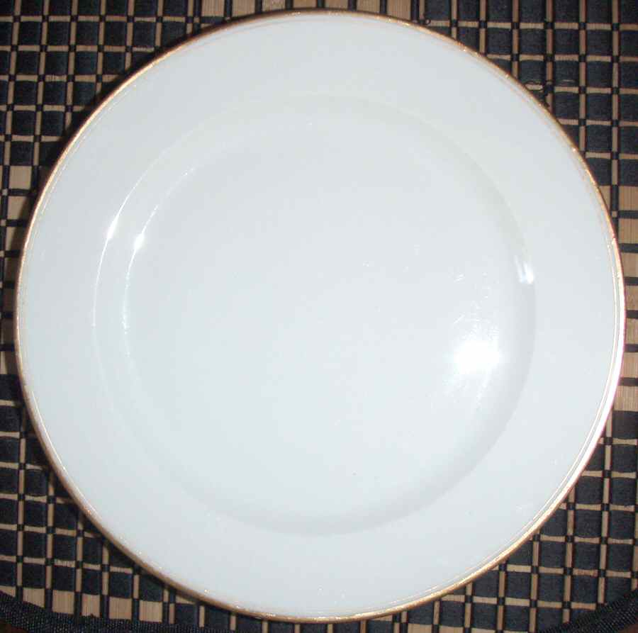 RDN202 Dinner Plate by M Redon-1