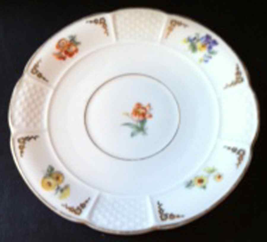 R2284 Saucer by Rosenthal - Continental-1