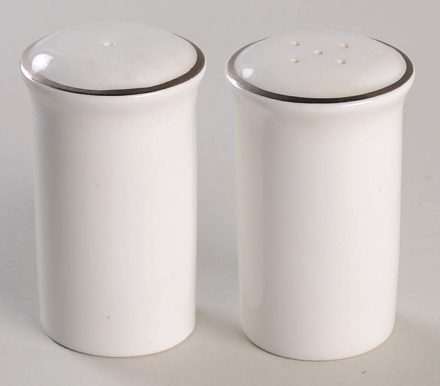 RD338 Salt & Pepper Set by Royal Doulton-1