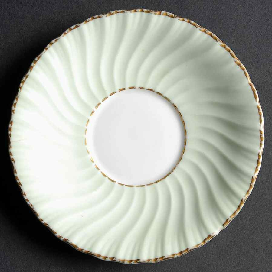 Z2557 Saucer by Royal Worcester-1