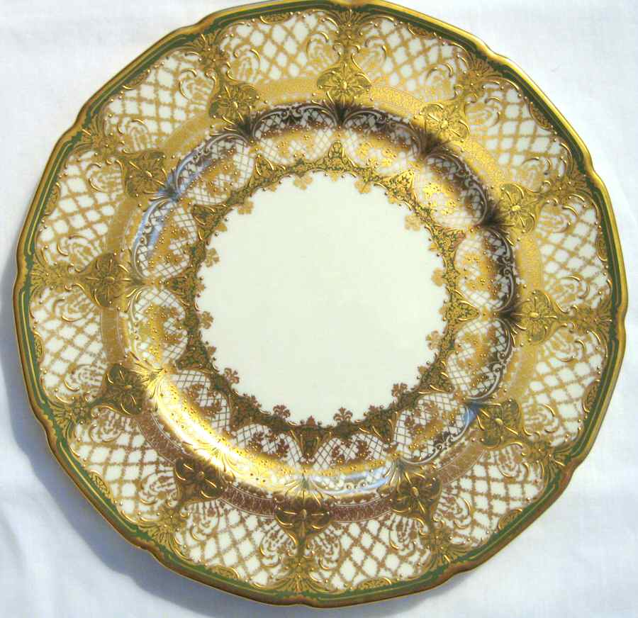 BB2726 Dinner Plate by Royal Doulton-1